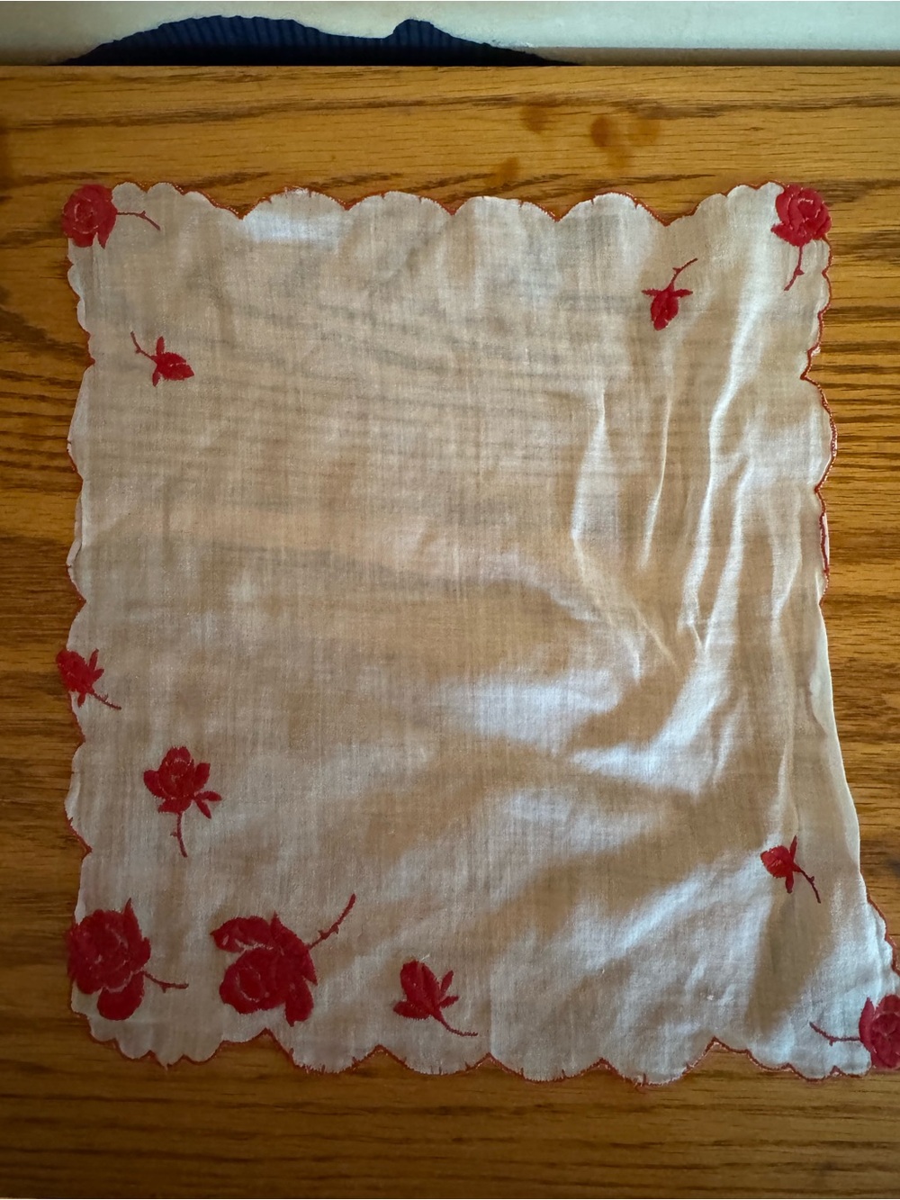 Vintage-Inspired White Linen Napkin with Red Rose Embroidery